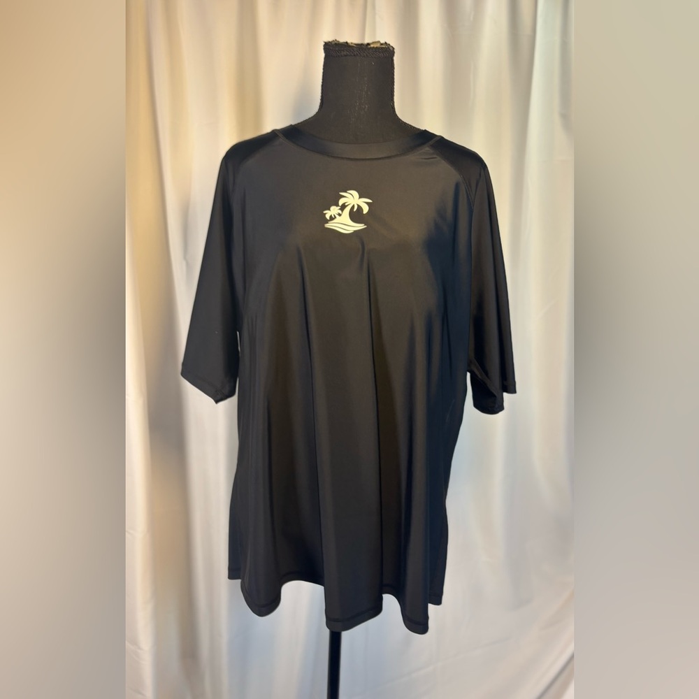 Black Short Sleeve Rash Guard Swim Shirt -Built in bra UPF50+ Plus Size